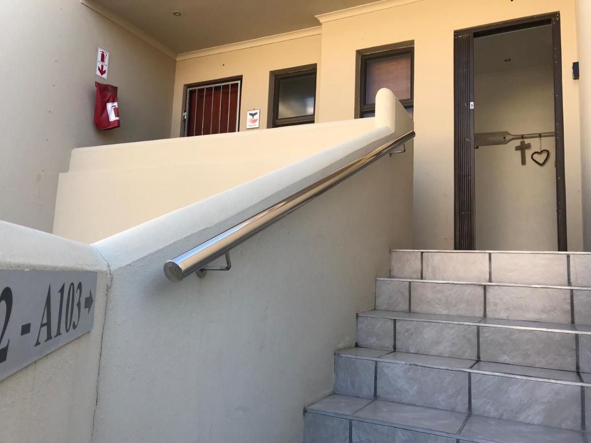 Whale Cove A103 Apartment De Kelders Luaran gambar