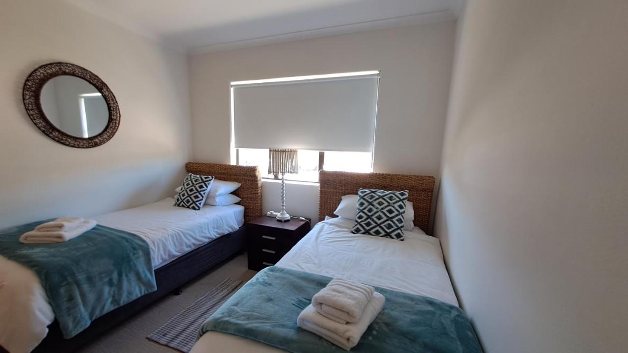 Whale Cove A103 Apartment De Kelders Luaran gambar